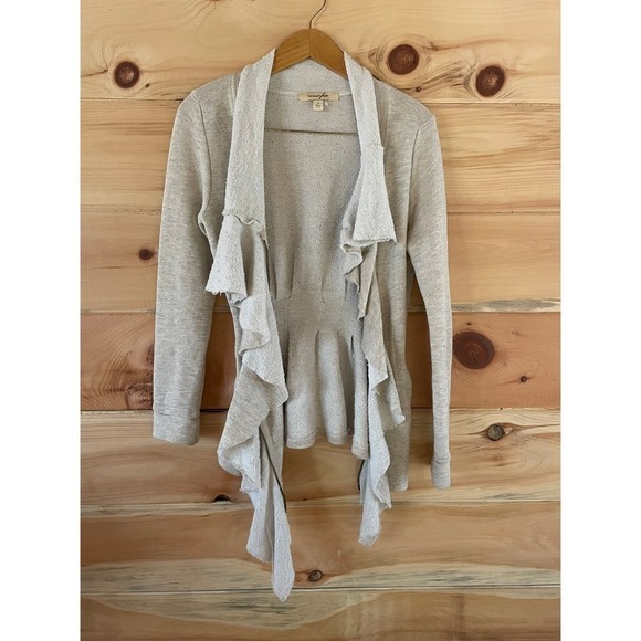 Francesca's Free women's Zip ruffle over coat/sweater. Cream. Size Small. - Picture 4 of 6